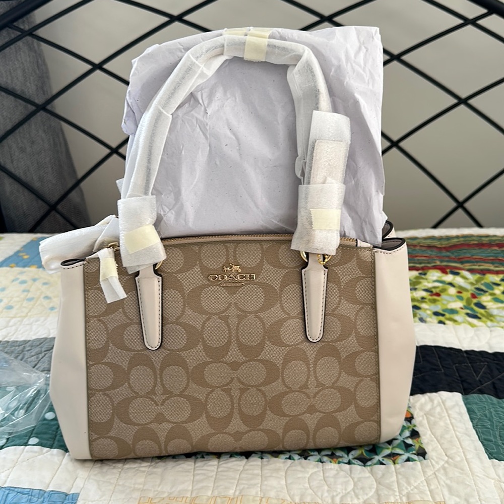 Coach Signature Mini Christie carryall F58290